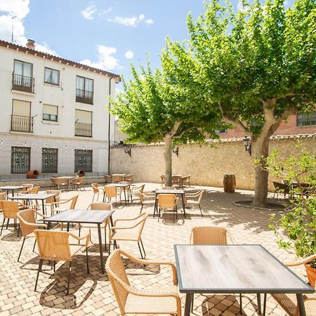 Azz Penafiel Las Claras Hotel & Spa エクステリア 写真