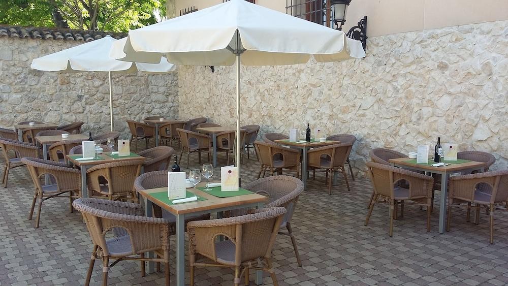 Azz Penafiel Las Claras Hotel & Spa エクステリア 写真