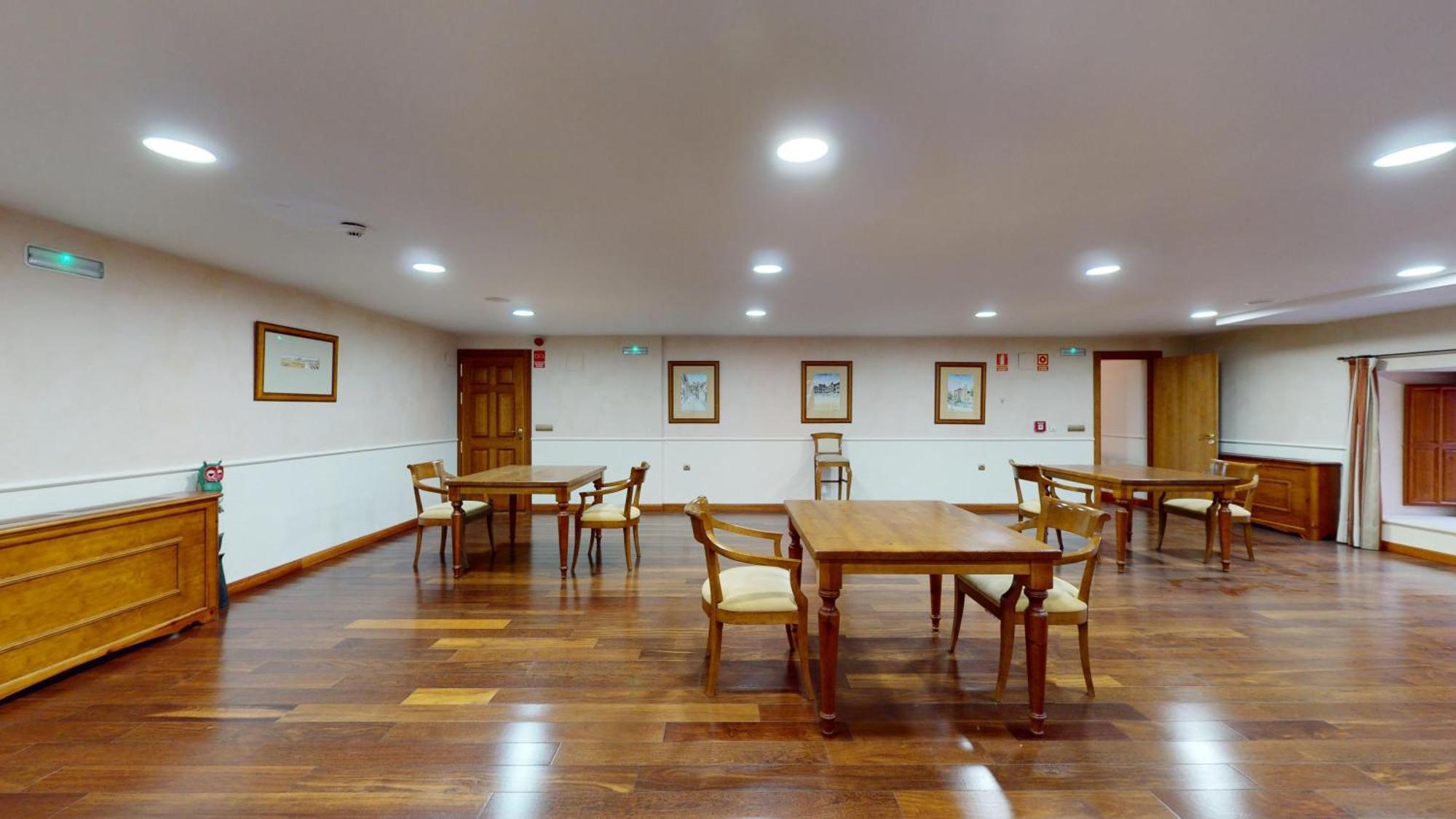 Azz Penafiel Las Claras Hotel & Spa エクステリア 写真