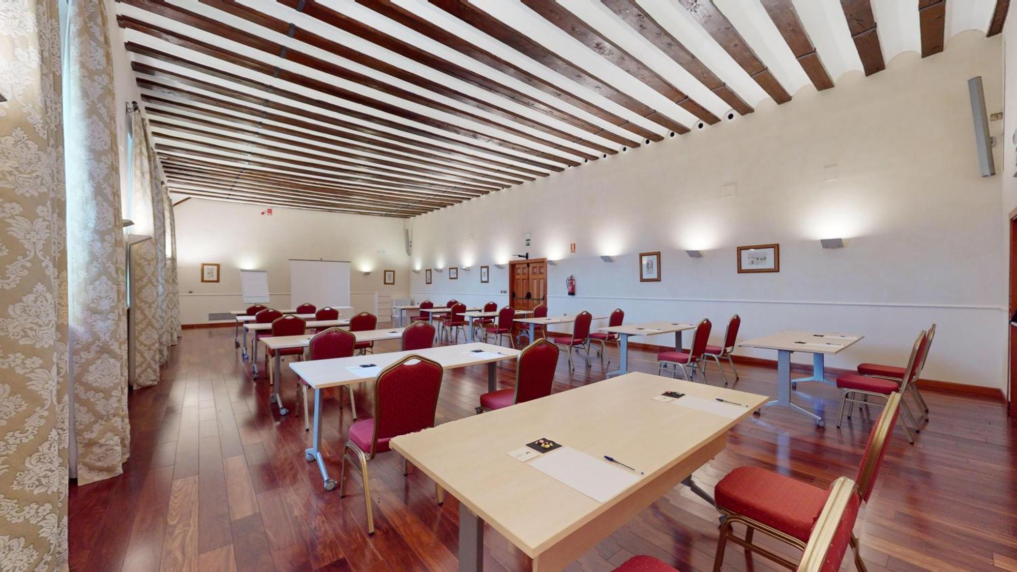 Azz Penafiel Las Claras Hotel & Spa エクステリア 写真