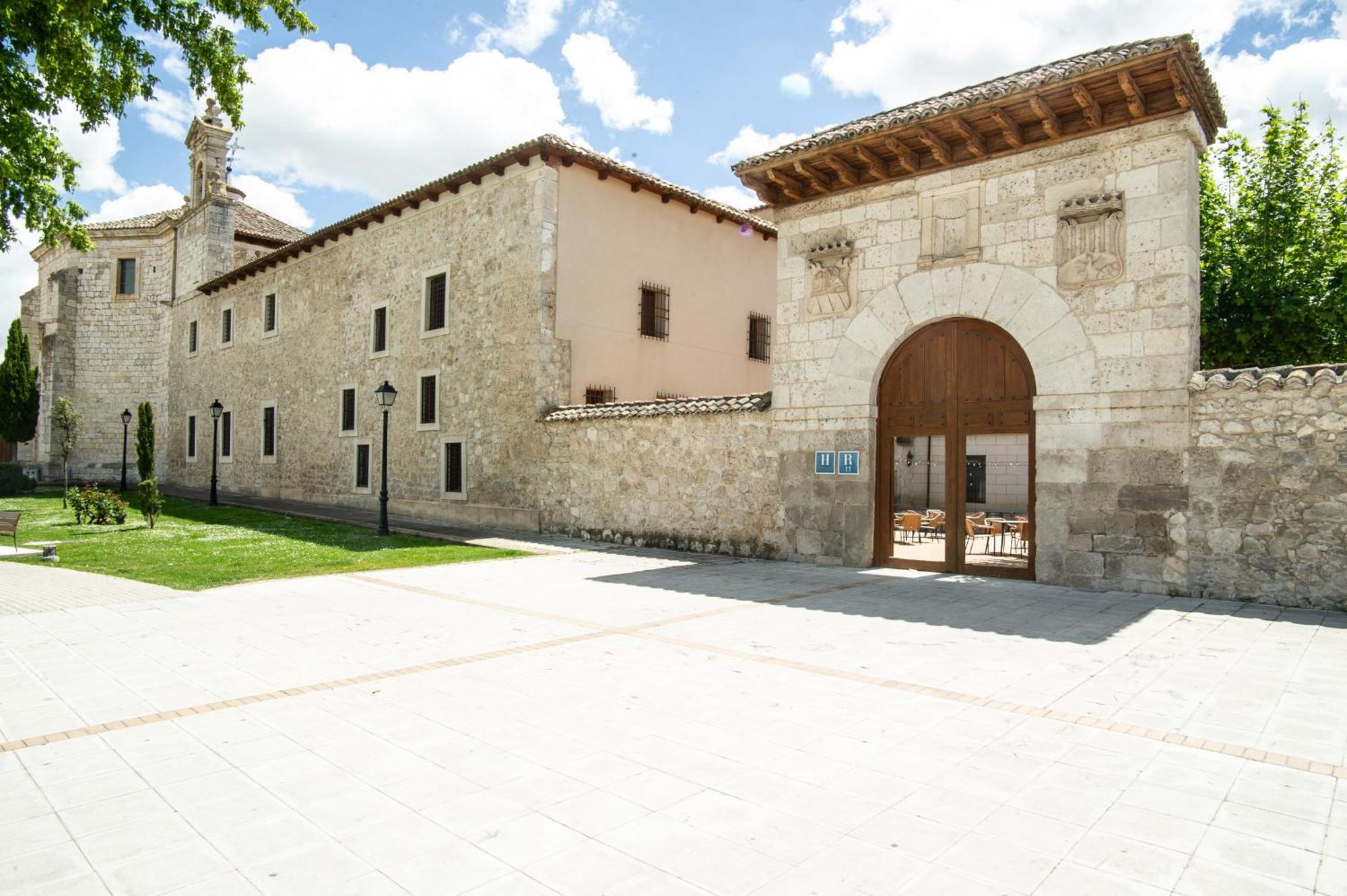 Azz Penafiel Las Claras Hotel & Spa エクステリア 写真